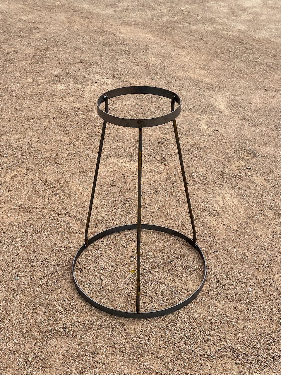 Floating Steel Stand