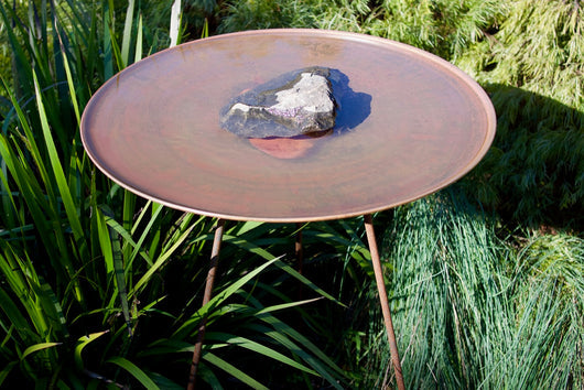 Medium Dish on Floating Steel Stand